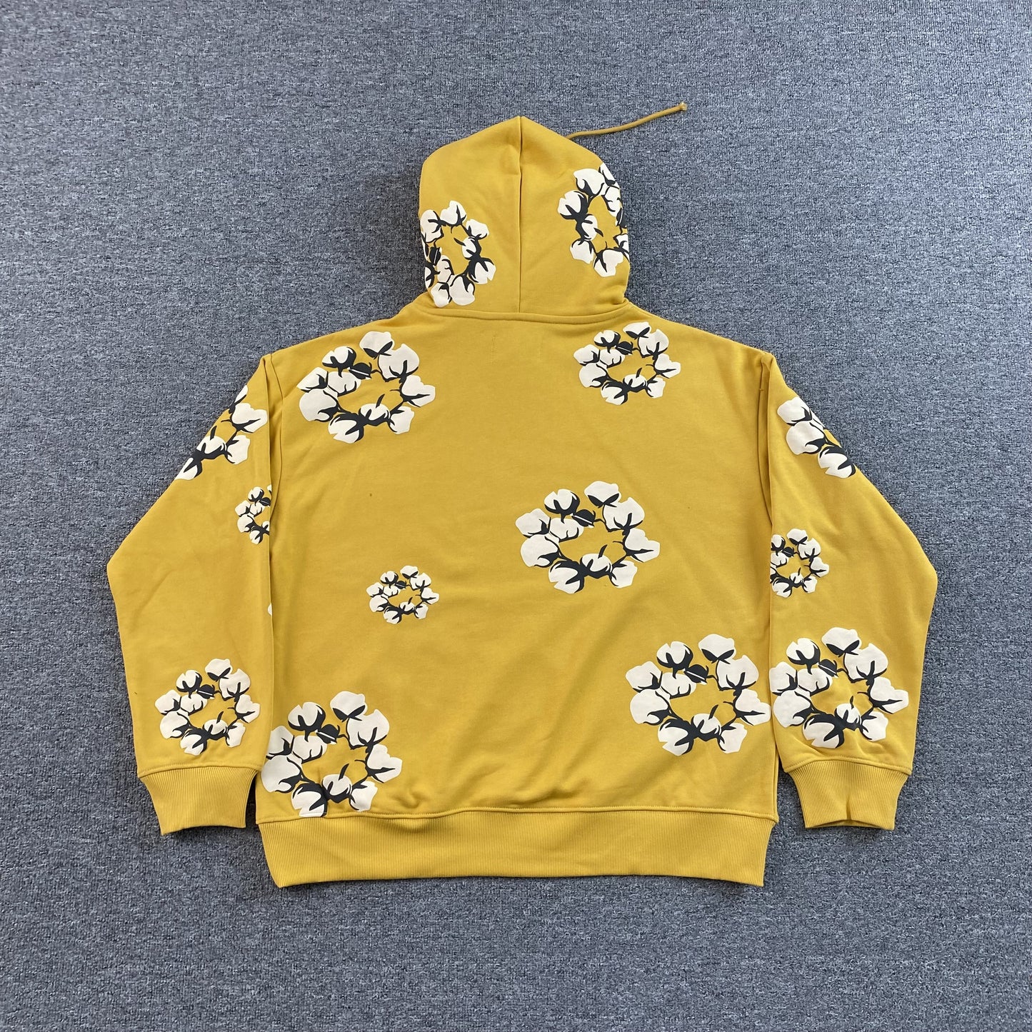 Conjunto (Hoodie+Calças) Denim Tears Amarelo