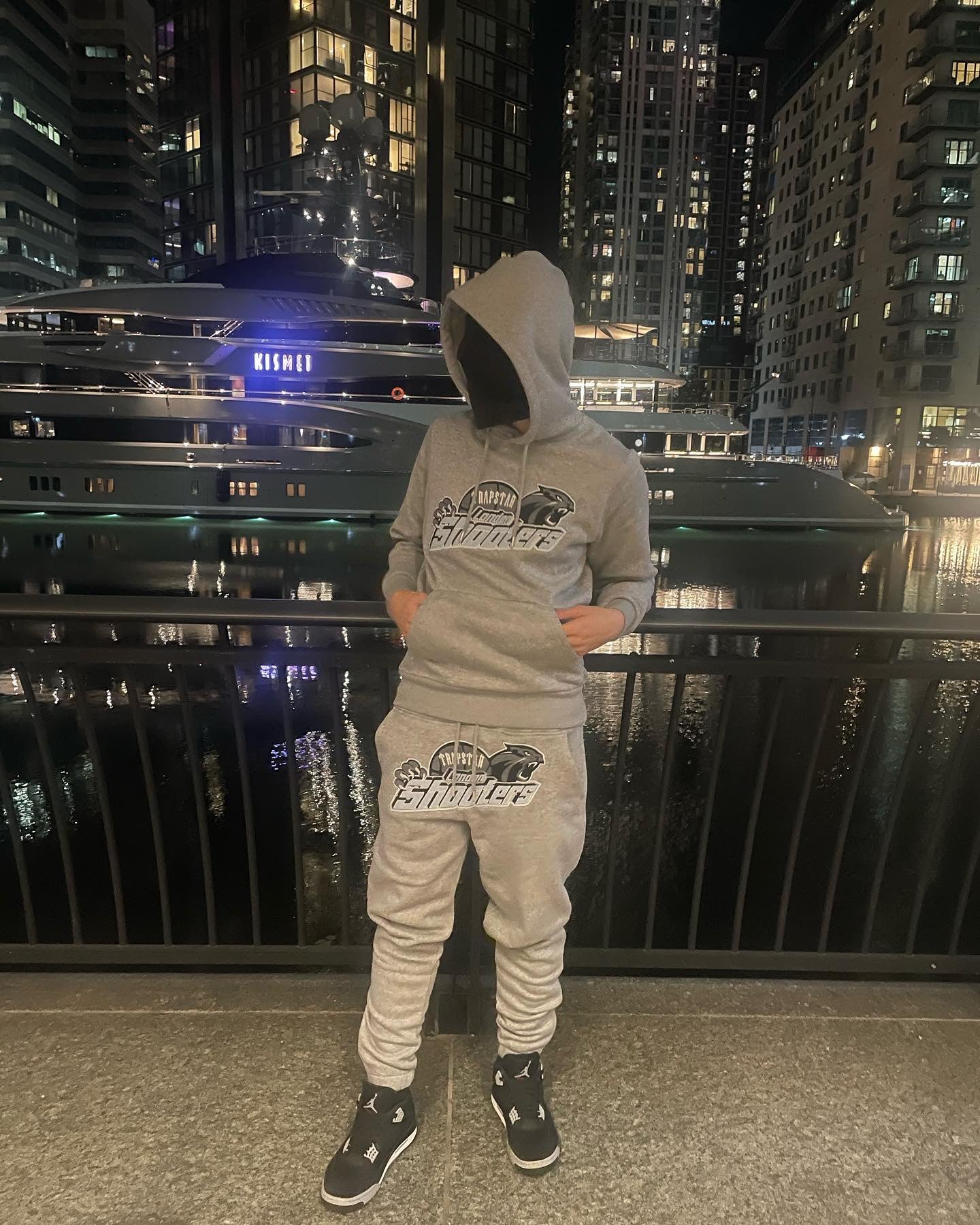 Hoodie Trapstar London Shooters Cinzento/Branco