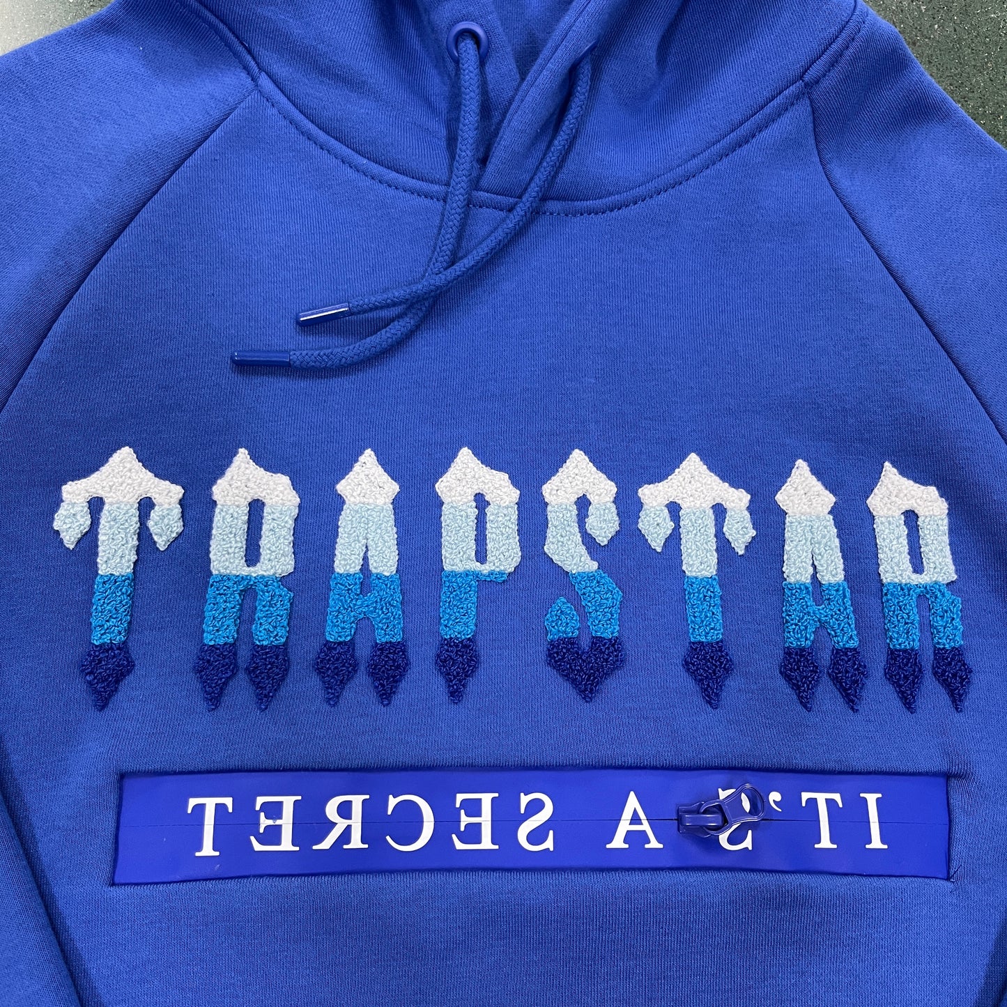 Hoodie Trapstar Decoded 2.0 Azul