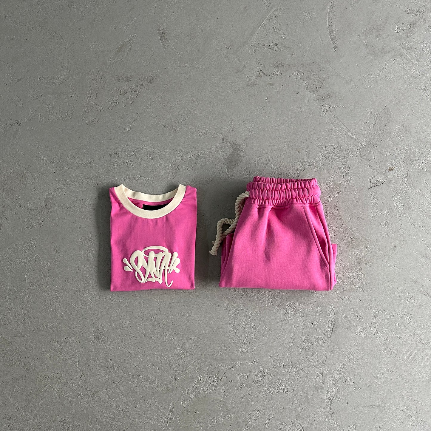 Conjunto de Mulher (T-shirt+Calções) Syna Rosa