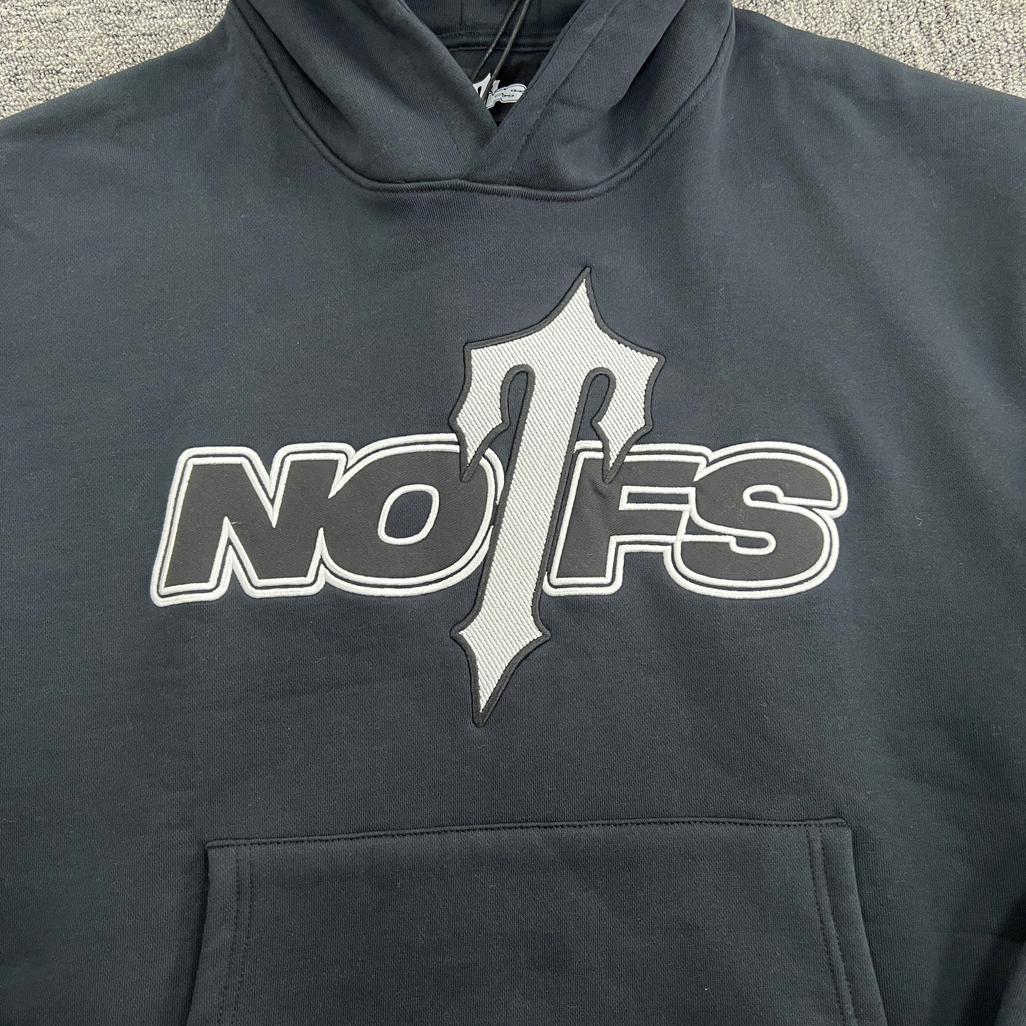 Hoodie Trapstar x NOFS Preta