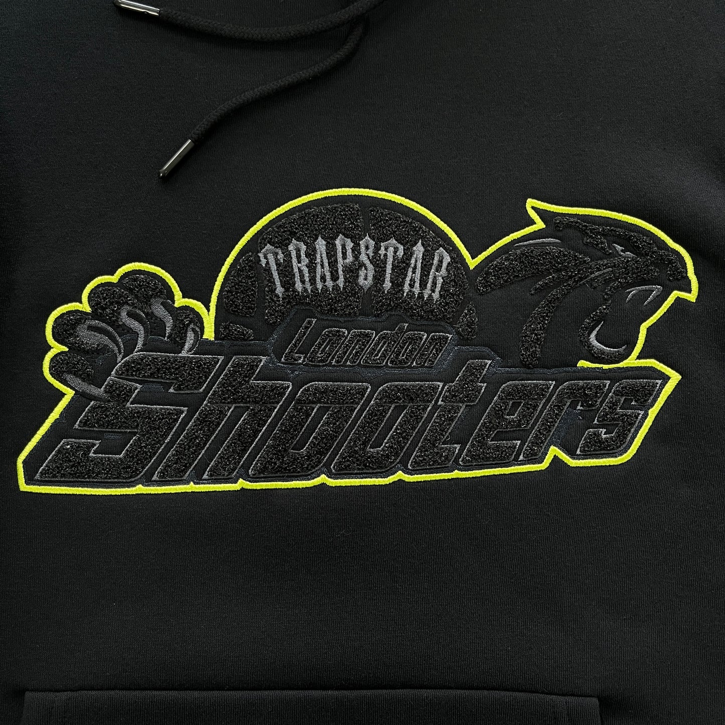 Hoodie Trapstar London Shooters Preto/Amarelo