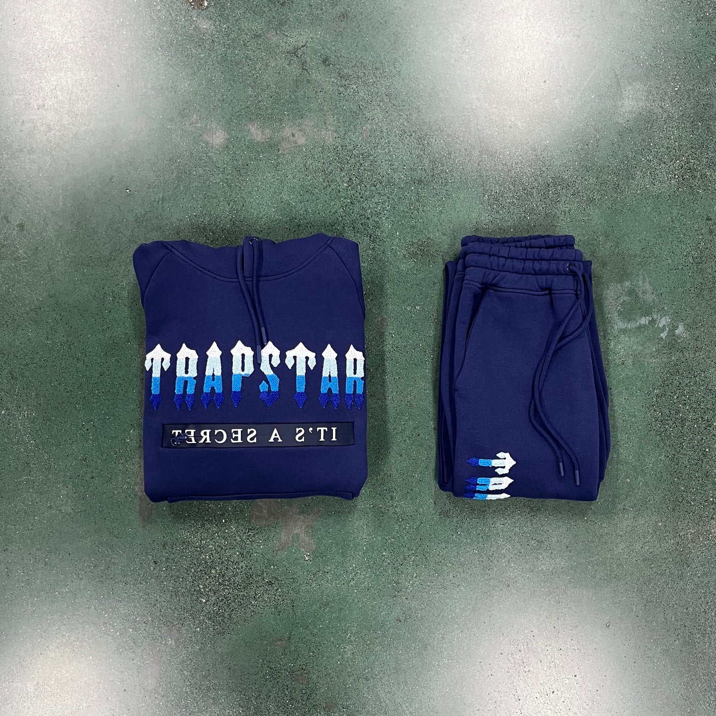 Conjunto (Hoodie+Calças) Trapstar Decoded 2.0