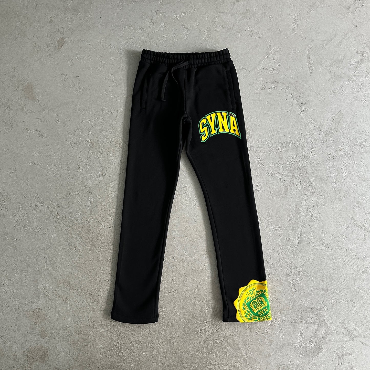 Conjunto (Hoodie+Calças) Syna World Preto (Entrega Imediata)