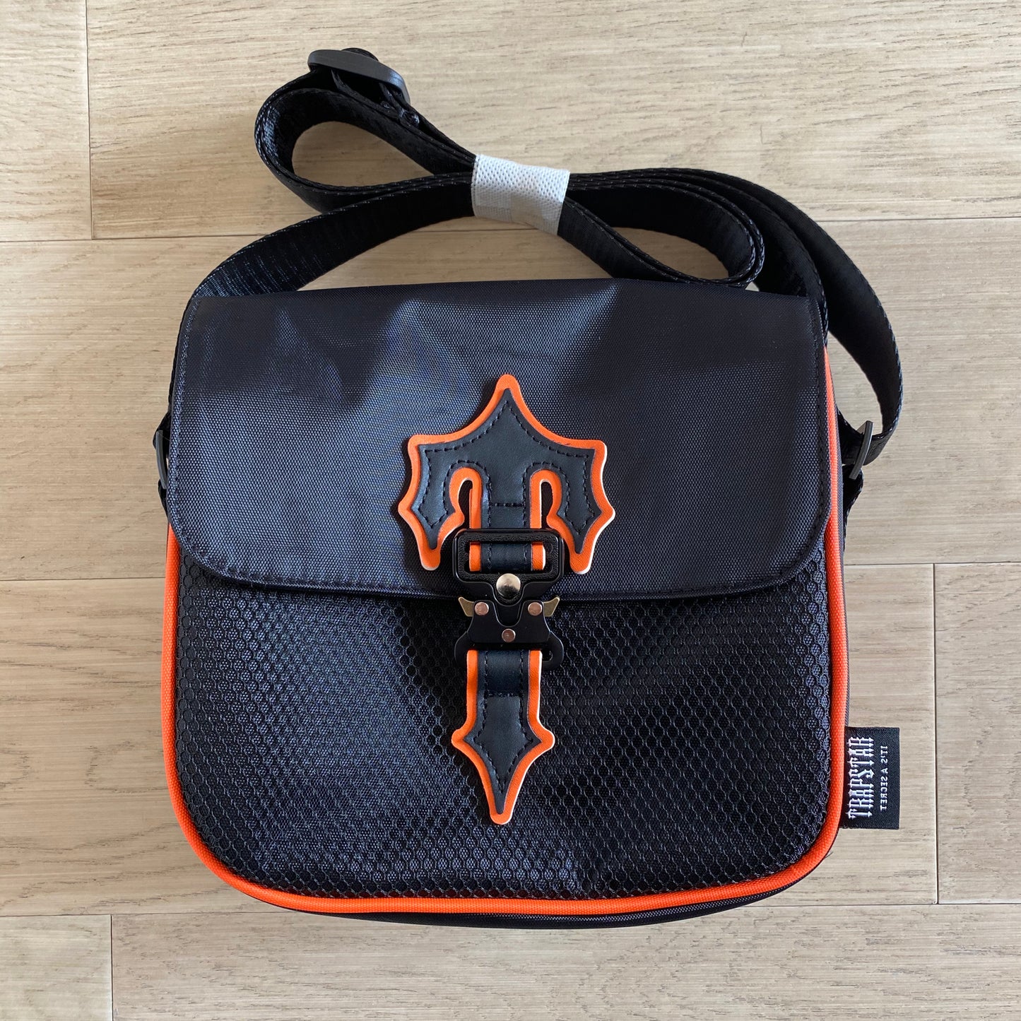 Bolsa Trapstar 1.0 Preta/Laranja