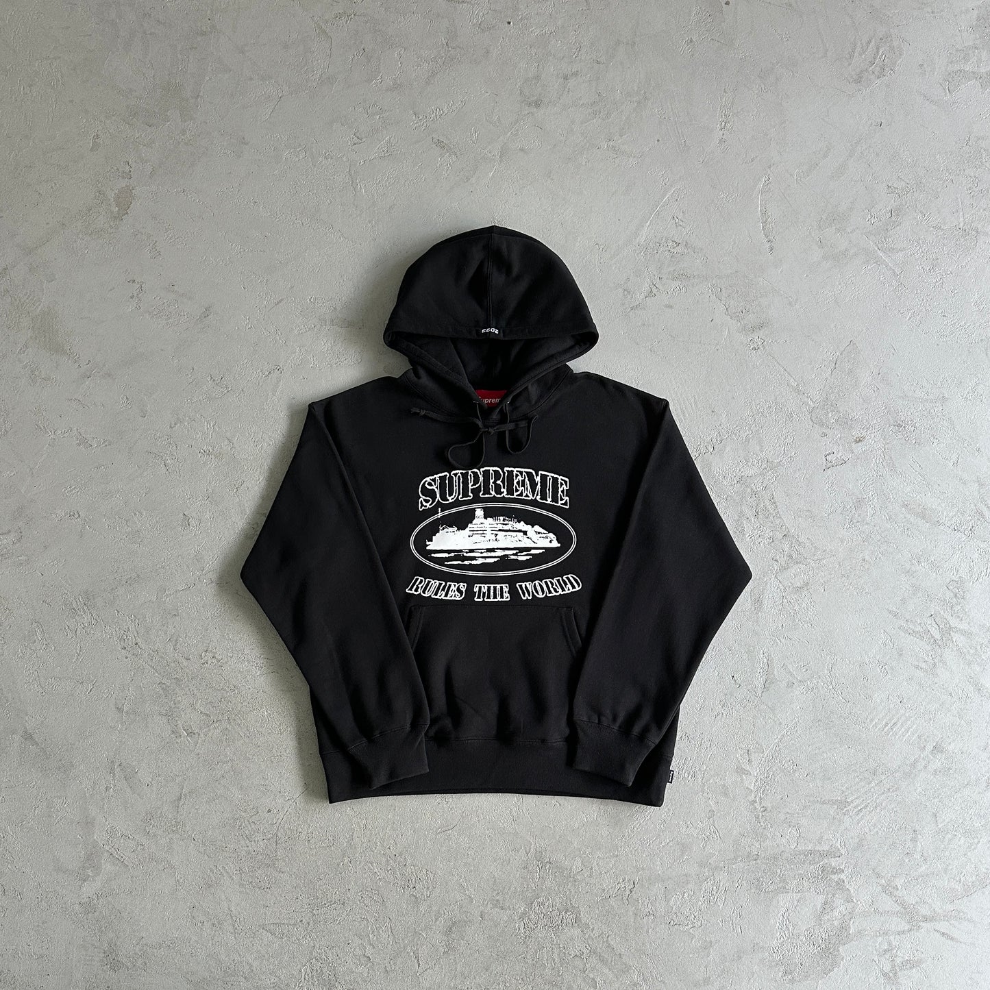 Hoodie Corteiz x Supreme Preta